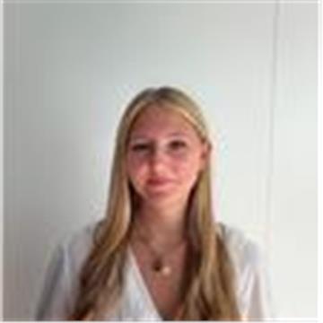 Elyne