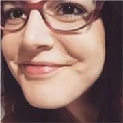 Soy una persona apasionada por todo lo que hago y eso hace que le guste mucho ayudar a los demás. Me gustaría dar clases de repaso para niños de primaria.  Creo que es más facil hacer unas clases divertidas para esas edades