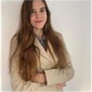 ¡Hola! Soy Carolina, científica y actualmente estudio un máster en industria cosmética. Me apasiona la ciencia y me encanta transmitirla para que vosotros también podáis disfrutar!