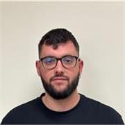 Físico da clases de Física y Matemáticas en Madrid para alumnos de todos los niveles.