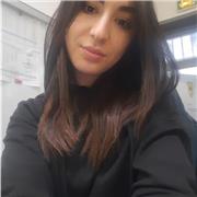 Ayant fait mes études en arabe , je suis prête à vous faire partager mon savoir 🥰