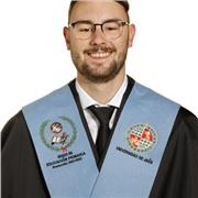 Mi nombre es Antonio Jesús y ofrezco clases particulares y refuerzo en Educación Primaria con mención en Educación Especial.