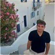 Sono uno studente di scienze motorie, vorrei prendere un po di soldini e sono super appassionato di sport 