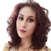 Neo dottoranda fornisce lezioni private di matematica e fisica per studenti di liceo