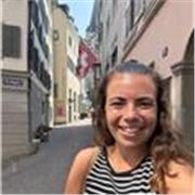 Profesora de inglés nativa para niños para ayudar con deberes o reforzar el idioma 