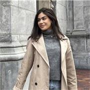 Clases de canto impartidas por estudiante de Berklee College of Music, Boston. Cantante y pianista con experiencia en docencia. Clases online y presenciales