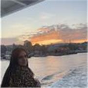 Ich bin eine Deutschtutorin und unterrichte gerne inhaltlich von der 1. - 7. Klasse. 