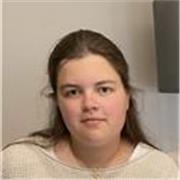 Me defino como una persona comprometida, responsable y muy atenta. Y me gustaría dar clases a niños y niñas de primaria 