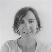 Enseignante en Sciences et Techniques Médico-Sociales (STMS) 