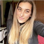 Soy logopeda y estudiante de Educación Primaria; mi objetivo es ayudar y enseñar a aquellas personas con dificultades en el lenguaje de cualquier tipo, mediante clases dinámicas y prácticas