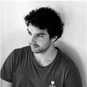 Doy clases particulares de humanidades o ciencias sociales. Soy doctorando en filosofía y profesor de escritura creativa