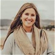 Profesora de Inglés certificada por la Universidad de Cambridge