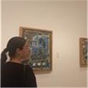 Me defino como una persona muy seria con su trabajo, organizada y optimista. Quiero dar clases a los niños de primaria. 