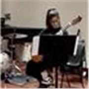 studentessa del conservatorio impartisce lezioni di chitarra classica/moderna per principianti e intermedi