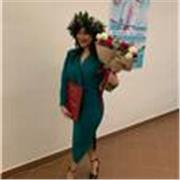 Laureata in scienze della mediazione linguistica in lingua inglese e tedesco, offro ripetizioni di lingue (o materie umanistiche)