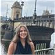 me gustaría darle clases a niños pequeños para que puedan aprender inglés poco a poco y bien 