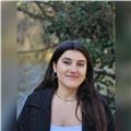 Boğaziçi Üniversitesinden mezunum. 2 yıldır ortaokul seviyesindeki öğrencilere İngilizce özel ders ve grup dersleri vermekteyim.