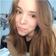 Estudiante universitaria imparte clases de latín, lengua castellana y literatura, y filosofía online