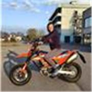 Cerchi un tutor che ti aiuti in italiano? Eccomi!