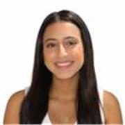 Estudiante y profesora de varias materias hasta Bachillerato.