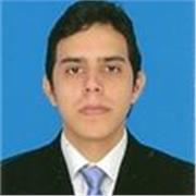 Profesor de apoyo escolar en clases de castellano y literatura