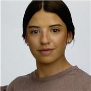 Profesora de Matemáticas de Primaria y Matemáticas, en concreto aplicadas a las Ciencias Sociales, de la ESO o Bachillerato.