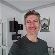 Disponibile ad offrire servizi di personal trainer e coach motivazionale