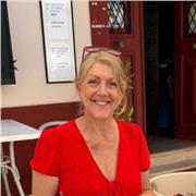 Do you want online tutoring in English as a Foreign Language? I am qualified. I have experience. I teach adults and children.