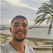 Jahre langer Deutsch Lehrer mit Muttersprache Kenntnissen