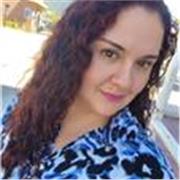 Profesor de apoyo para estudiantes con dificultades de aprendizaje