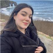 Profesora de ESO y primera muy capacitada con experiencia.