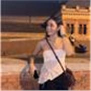 Tengo 18 años y doy clases de Inglés para estudiantes de la ESO/Bachillerato. Tengo un nivel C1 y estudio Economía+RRII