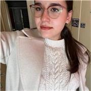 Estudiante de bachiller con alto nivel de inglés