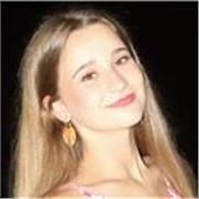 Soy una persona responsable y agradable. Me encanta trabajar con niños y disfruto mucho dando clases a estudiantes de primaria. 