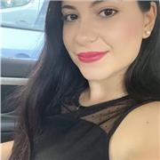 Je suis tunisienne et j'ai deja une expérience dans des écoles privés ou j'ai enseigner les enfants en tunisie