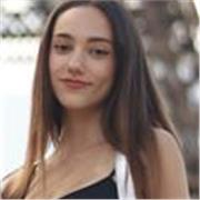 Profesora con título de inglés C2 y estudiante de Filología Inglesa. Para cualquier edad y nivel.