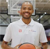 Entrenador personal de baloncesto