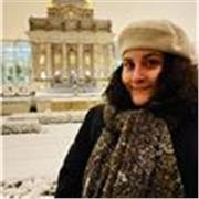 Studentessa laureata in ingegneria per aiuto compiti ragazzi medie e scuola superiore