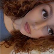 Studentessa universitaria diplomata al liceo classico impartisce lezioni di italiano (grammatica e letteratura)