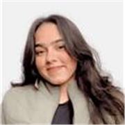 Friendly English Tutor Helping You Build Confidence and Improve Your Skills