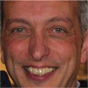 Non intendo 'insegnare' la Filosofia. Il mio scopo principale è 'trasmettere' una passione che ne contiene in sé infinite altre.