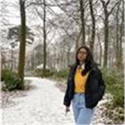 English tutor who helps with bettering communication skills and writing papers