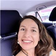 Profesora de español para distintos niveles, con enfoque dinámico y personalizado según las necesidades de cada estudiante