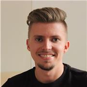 Mathe-, Physik-, Chemie- und Englischunterricht von einem FH-Studenten angeboten.