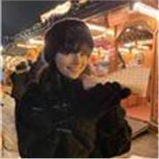 Tutor providing lessons in English for people of all ages