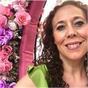 Lavora da diversi anni nel settore del supporto scolastico come TUTOR DSA, Sostegno per tutti i bisogni educativi speciali.