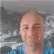 Coach sportif d une forte expérience à travers une population très diversifiée. Remise en forme crosstraining Renforcement musculaire.programme complet et suivi personnalisé . Carte professionnelle. Enseignant eps..Expérience dans le milieu associatif et