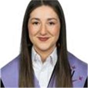 Psicóloga y profesora de inglés con enfoque adaptado y experiencia de dos años en EE. UU