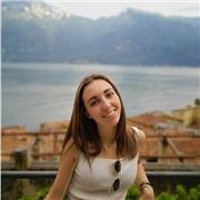 Studentessa diplomata in ragioneria offre aiuto compiti