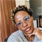 English teacher who can teach people of all ages.